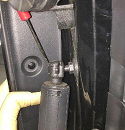 Power Strut - Liftgate - LH (Remove and Replace)