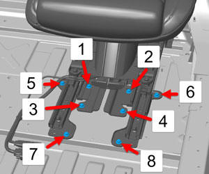 Seat Assembly - 2nd Row - Center (Remove and Replace)