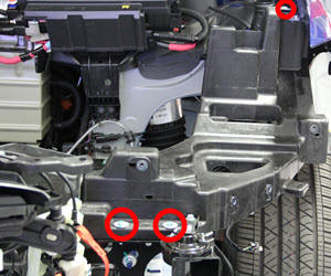 Bracket - Headlamp Support - LH (Remove and Replace)