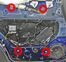 Inboard/Outboard Adjustment